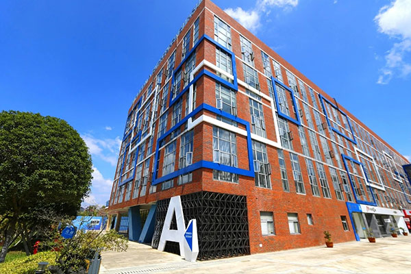 貴州輕工職業(yè)技術(shù)學(xué)院 匠心鑄就輕工人才，特色引領(lǐng)職教新風(fēng)